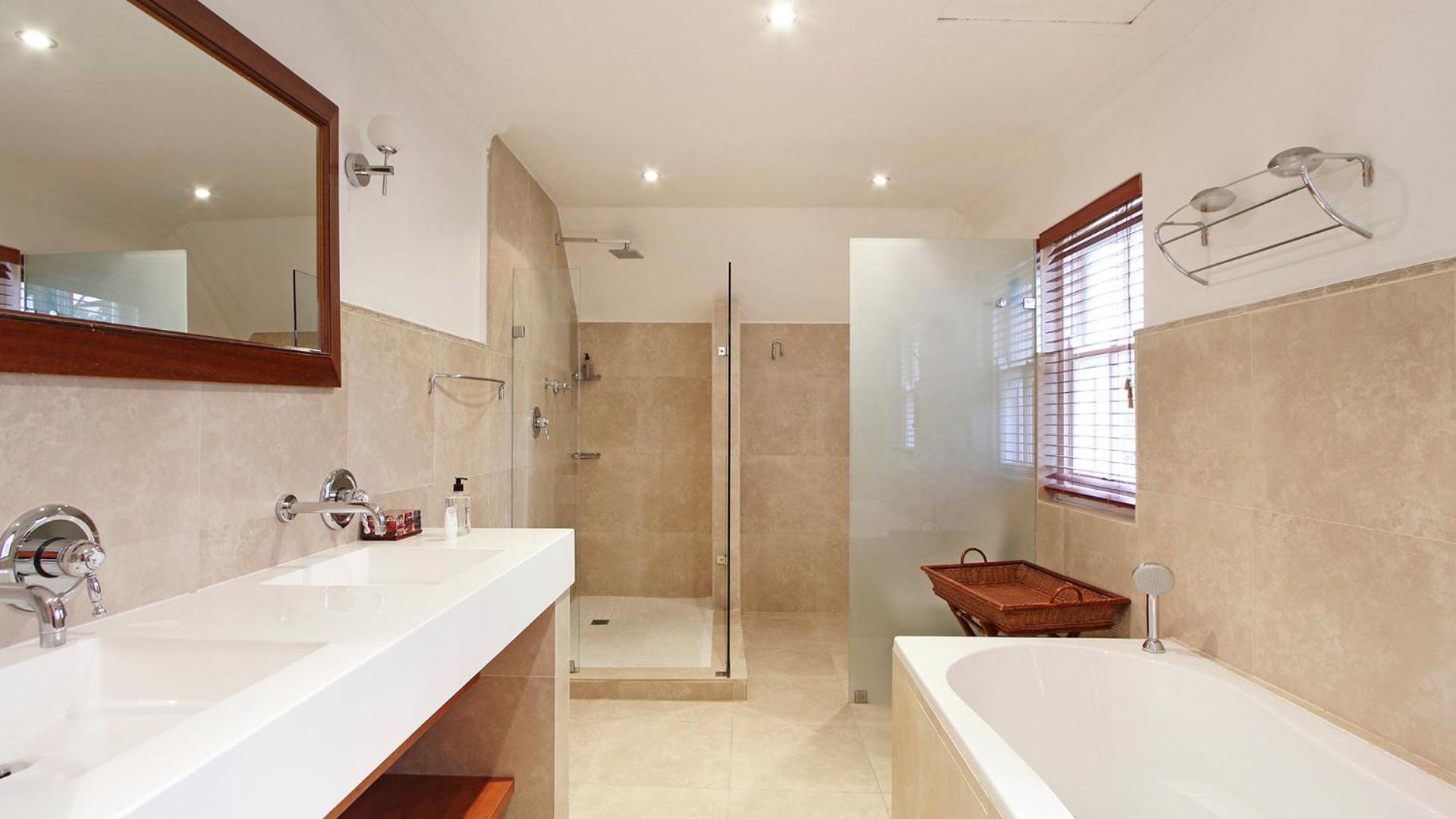 Plumwood Boutique Hotel By The Living Journey Collection Franschhoek Exterior foto